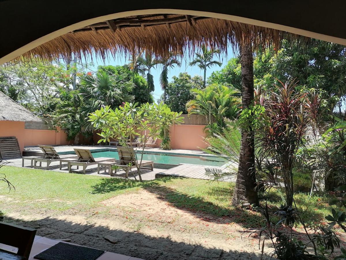 Botanica Hotel Kep Bagian luar foto